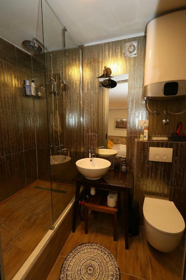 Studio Apartman Fondo スプリト エクステリア 写真